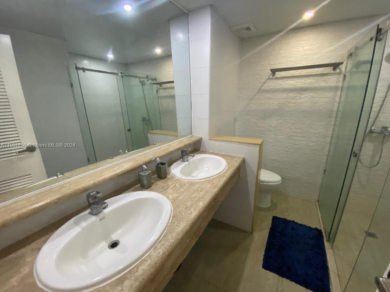 Beautiful Condo Villa Townhouse